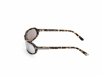 Zu sehen ist die Sonnenbrille FT1400 55C von der Marke Tom Ford