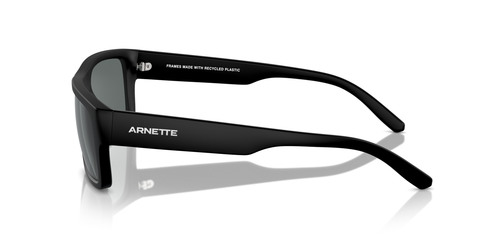 Das Bild zeigt die Sonnenbrille AN4338 290081 von der Marke Arnette in schwarz.