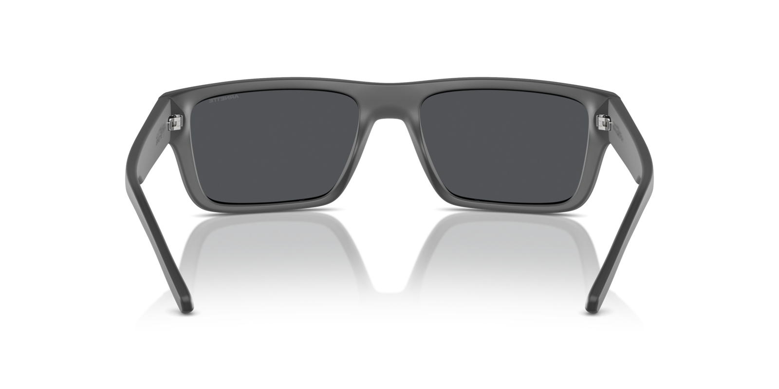 Das Bild zeigt die Sonnenbrille AN4338 278687 von der Marke Arnette in schwarz.