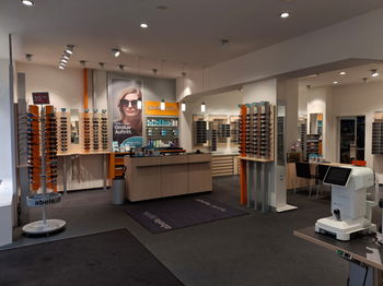 Das Bild zeigt den Kassenbereich unserer Filiale in Oberursel.