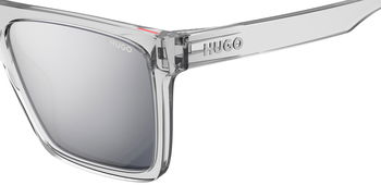 Das Bild zeigt die Sonnenbrille HG1069/S 900 von der Marke Hugo in crystal.