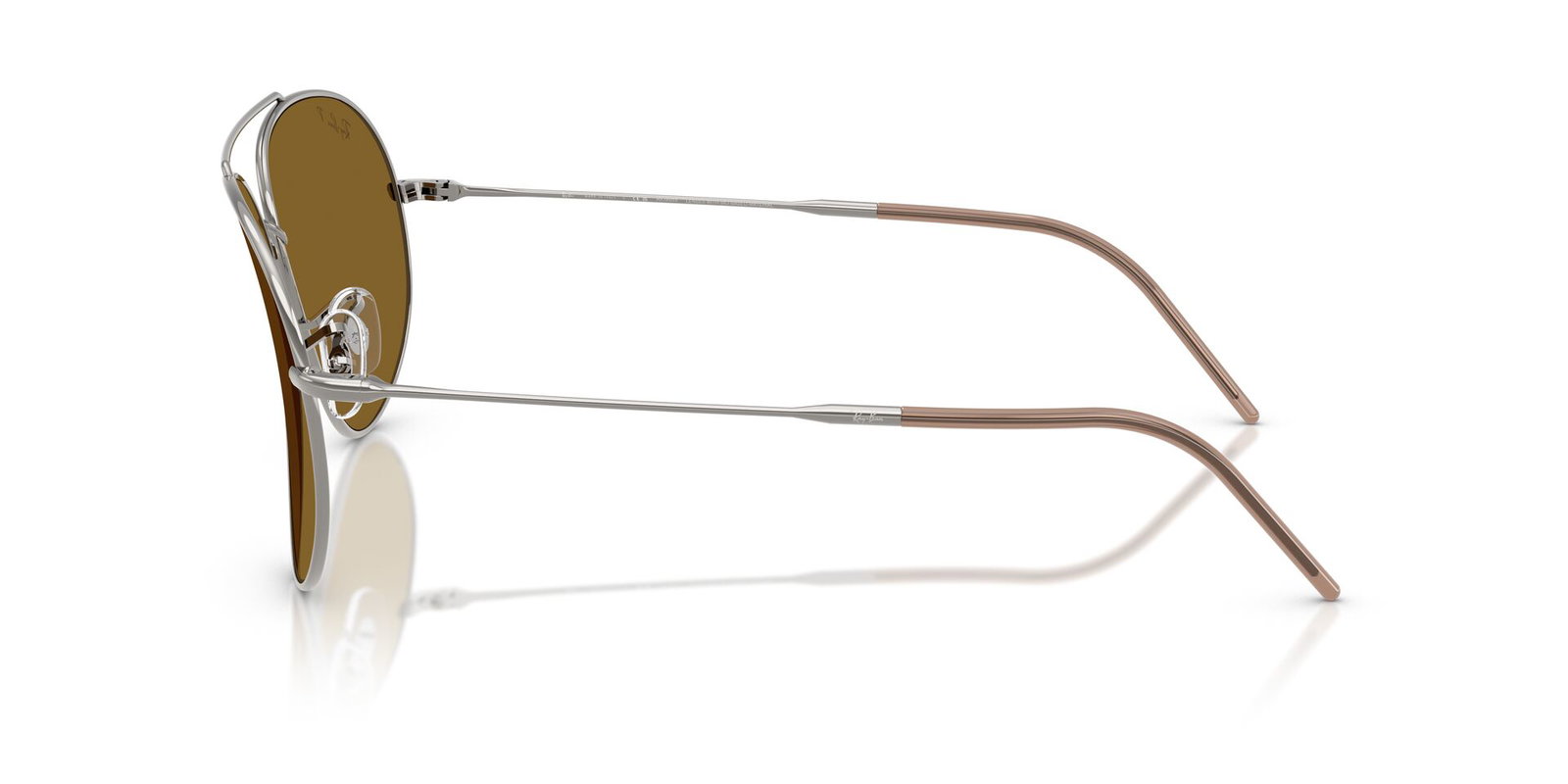 Das Bild zeigt die Sonnenbrille RBR0101S von Ray-Ban in Gunmetal.