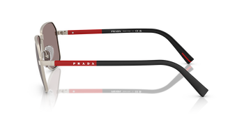 Auf diesem Bild sehen Sie die Sonnenbrille 0PR 1401 von Prada in der Farbe Silber.