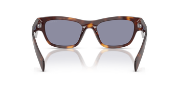 Auf diesem Bild sehen Sie die Sonnenbrille 0PR B09S von Prada in der Farbe Havanna.