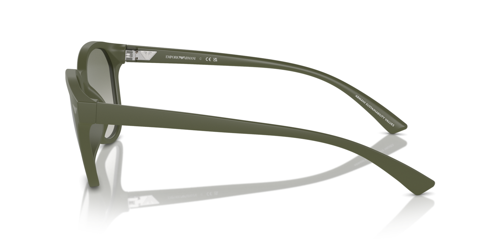 Das Bild zeigt die Sonnenbrille EA4225U 60998 von der Marke Emporio Armani in grün.