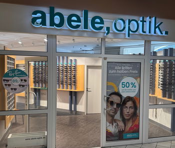 Das Bild zeigt den Eingang unserer Filiale im Kaufland in Gera-Lusan.