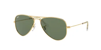 Das Bild zeigt die Sonnenbrille RJ9506S 223/71 Junior Aviator von der Marke Ray-Ban in gold.