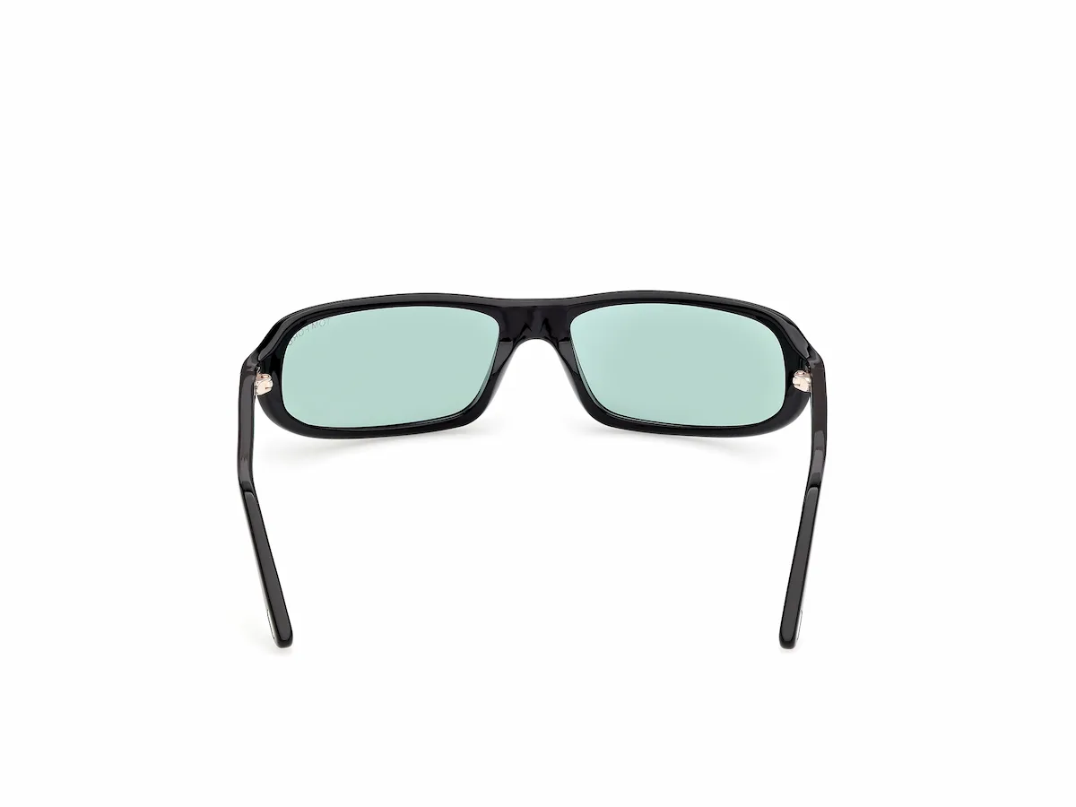 Zu sehen ist die Sonnenbrille FT1400 01N von der Marke Tom Ford
