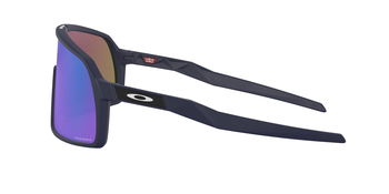 Das Bild zeigt die Sonnenbrille OO9462 946202 von der Marke Oakley in  schwarz.