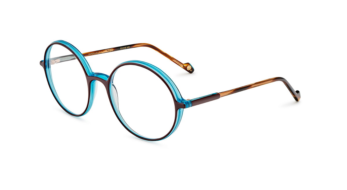 Das Bild zeigt die Korrektionsbrille LIGHT5 BXTQ von der Marke Etnia Barcelona in grün