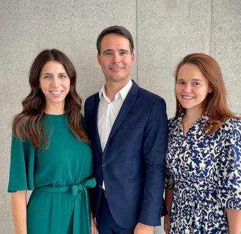 Das Bild zeigt Katharina, Nicolas und Helene Abele-Schraut