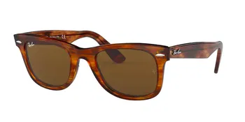 Das Bild zeigt die Sonnenbrille Original Wayfarer RB2140 954 von der Marke Ray-Ban in hellem havanna.