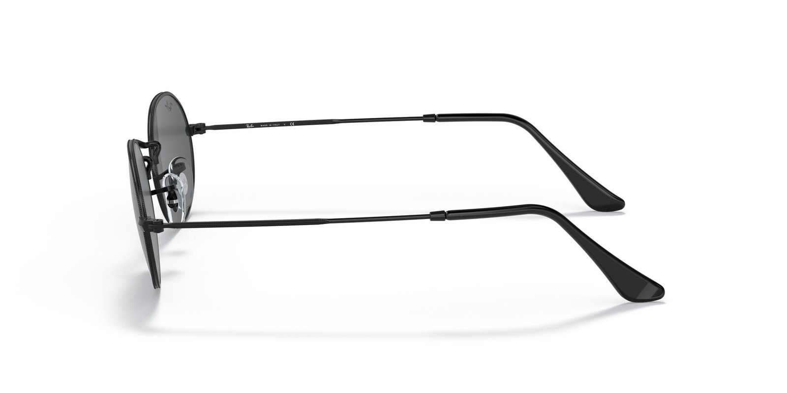 Das Bild zeigt die Sonnenbrille RB3547 002/B1 von der Marke Ray-Ban in Schwarz.