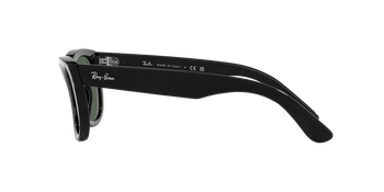 Das Bild zeigt die Sonnenbrille 0RBR0502S 6677VR von der Marke Ray Ban in schwarz.