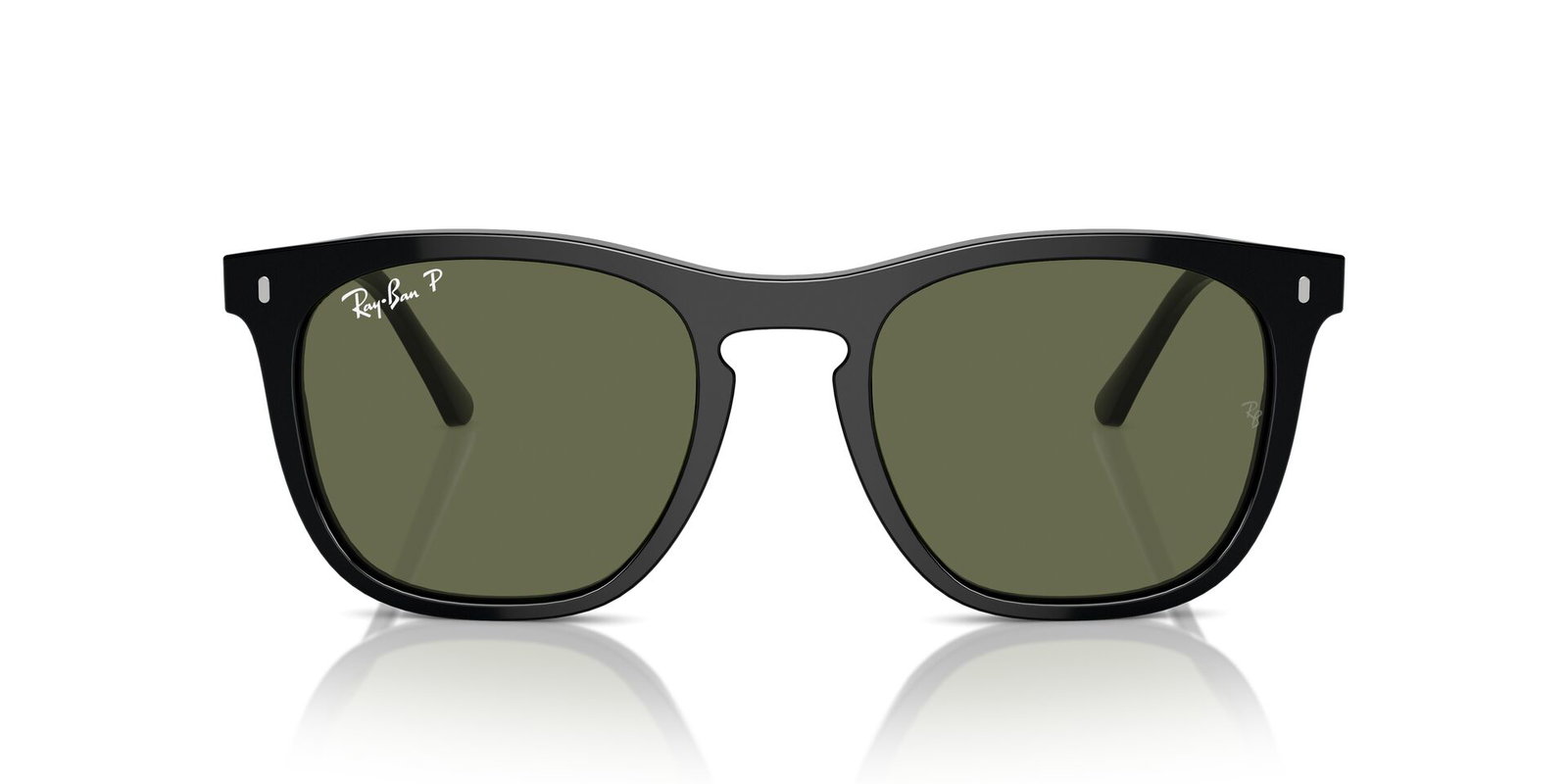 Das Bild zeigt die Sonnenbrille RB2210 901/58 von der Marke Ray-Ban in Schwarz.