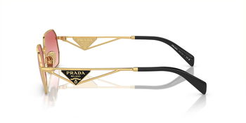 Das Bild zeigt die Sonnenbrille 0PR A51S 5AK40C  von der Marke Prada in Gold.