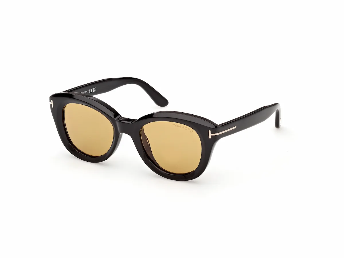 Zu sehen ist die Sonnenbrille FT1344 01E in glänzend schwarz von der Marke Tom Ford.