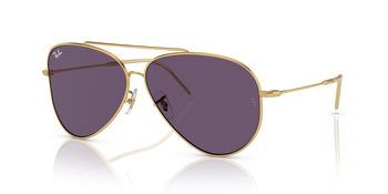 Das Bild zeigt die Sonnenbrille RBR0101S 001/1A von der Marke Ray-Ban in Gold.