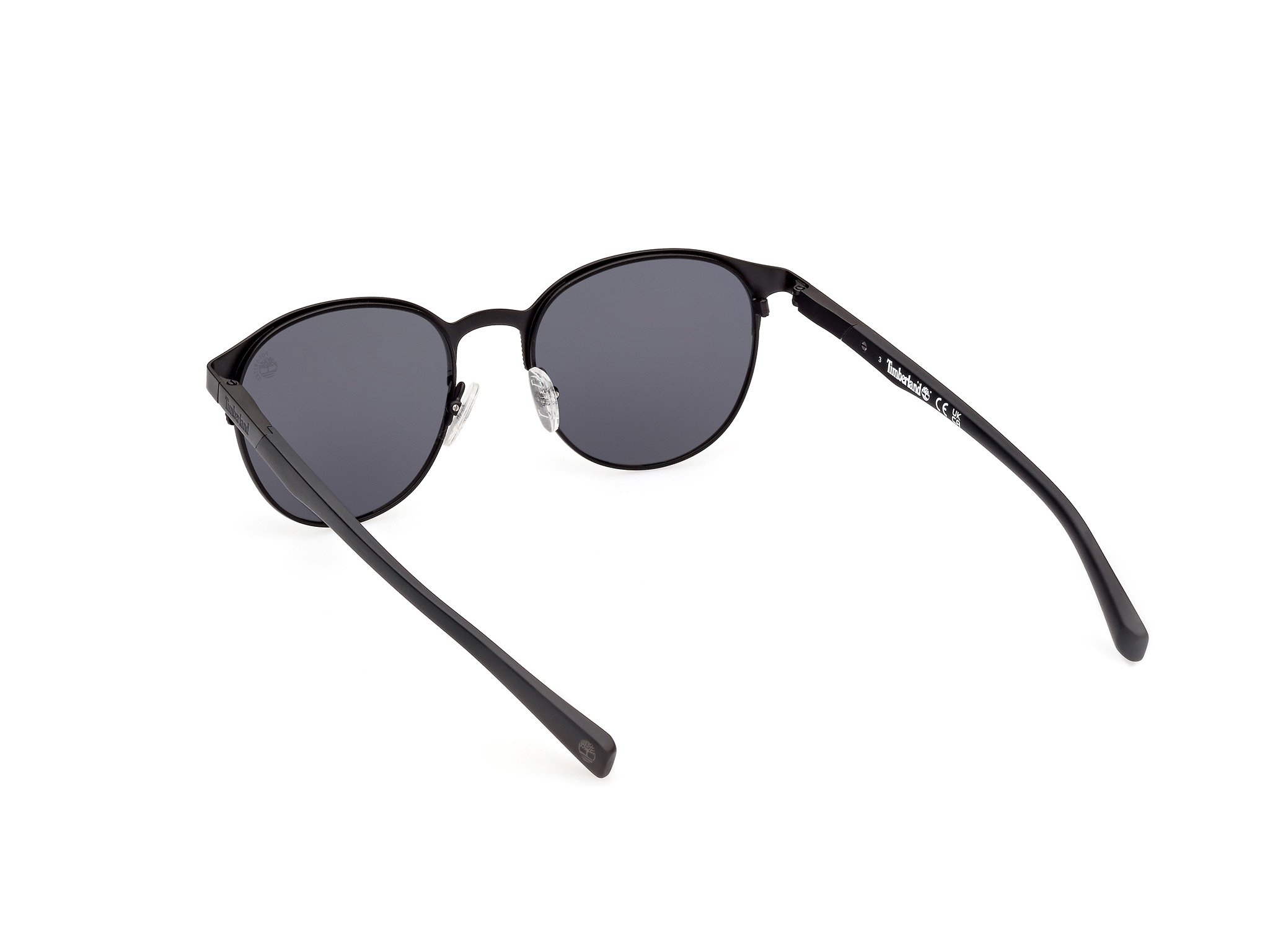 Das Bild zeigt die Sonnenbrille TB9313 02D von der Marke Timberland in matt schwarz.