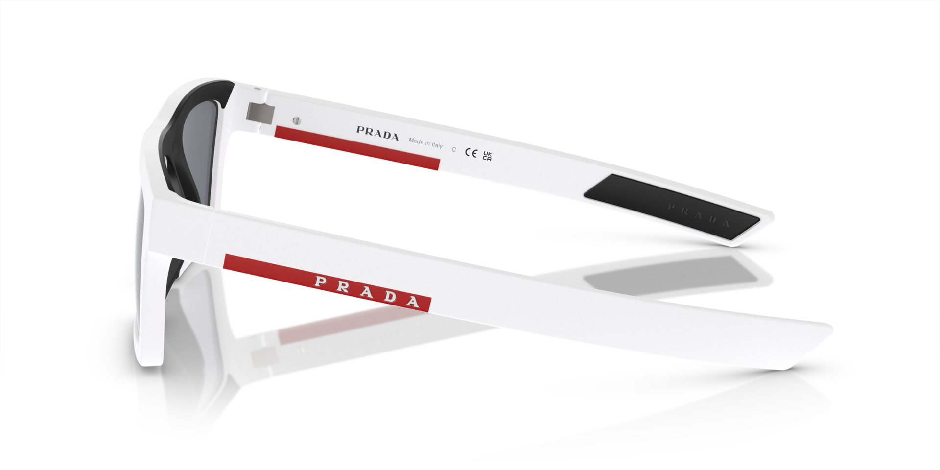 Das Bild zeigt die Sonnenbrille PS02ZSU 17S40A von der Marke Prada Linea Rossa in weiß.