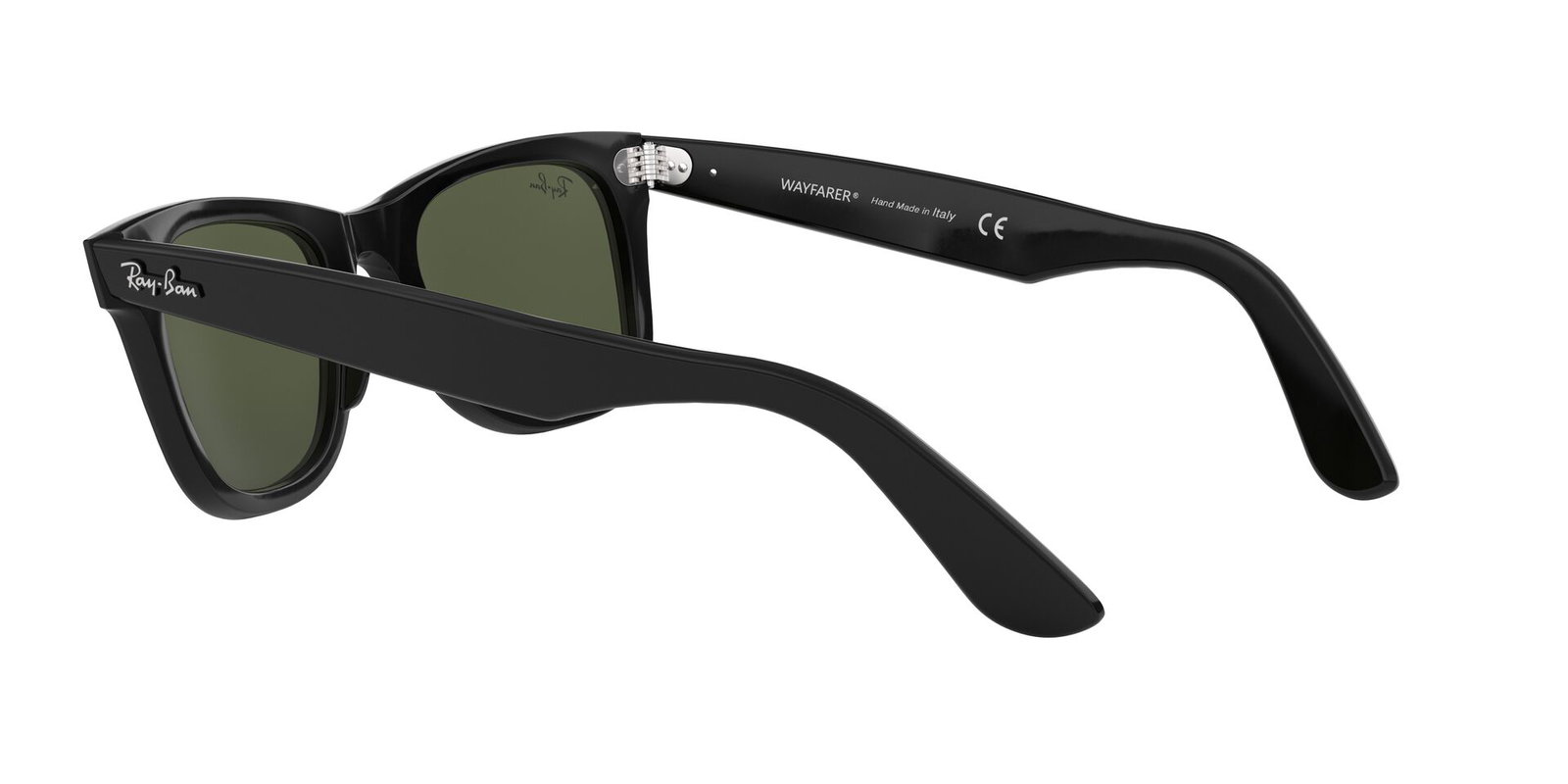 Das Bild zeigt die Ray Ban Wayfarer in schwarz seitlich von hinten.