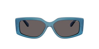 Das Bild zeigt die Sonnenbrille VO5642U von der Marke Vogue in Blau.