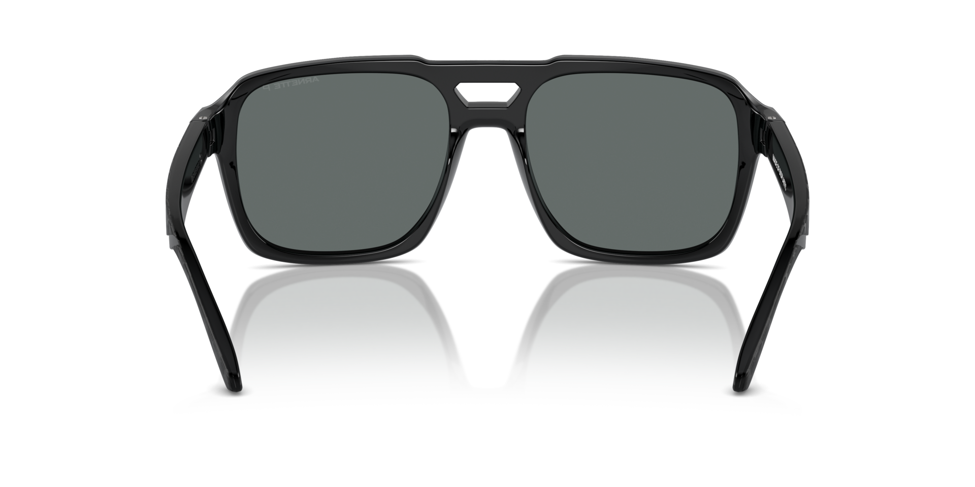 Das Bild zeigt die Sonnenbrille AN4339 290081 von der Marke Arnette in schwarz.