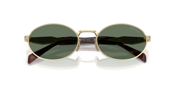 Auf diesem Bild sehen Sie die Sonnenbrille 0PR 65ZS von Prada in der Farbe Gold.