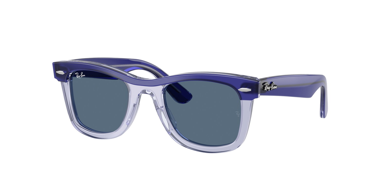 das Bild zeigt die Sonnenbrille 9140S von Ray Ban für Kinder in der Farbe Blau.