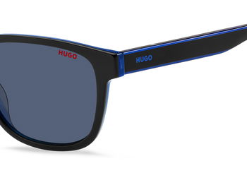 Das Bild zeigt die Sonnenbrille HG1243/S D51 von der Marke Hugo in schwarz/blau.